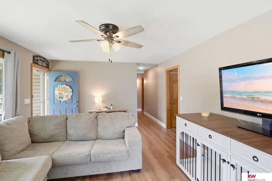 222 Pickardy Lane, Council Bluffs, IA 51503 - #2