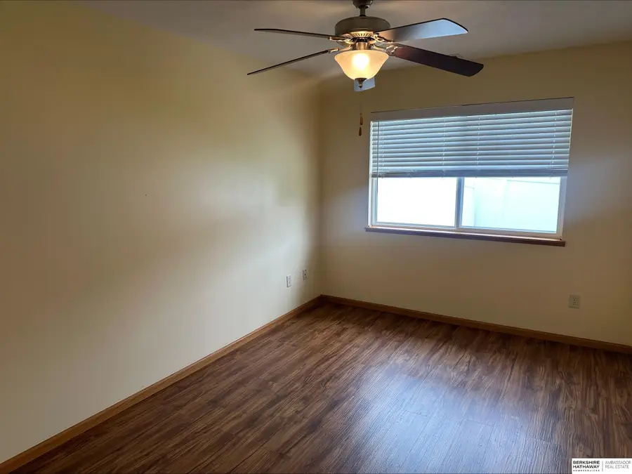 9037 Leighton Avenue, Lincoln, NE 68507 - #2