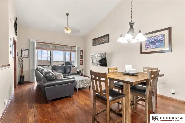 8409 S Tularosa Court, Lincoln, NE 68516