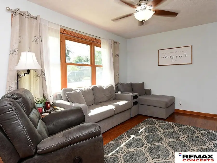 6730 Gladstone Street, Lincoln, NE 68507 - #2