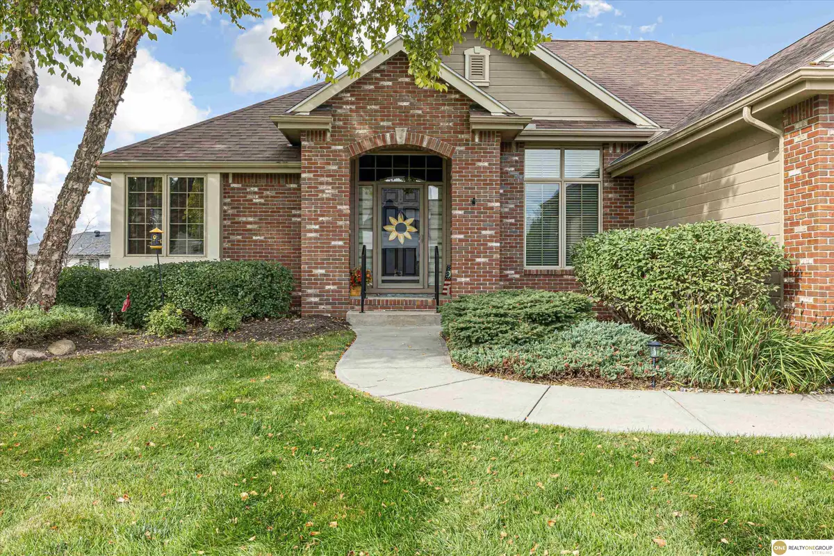 1908 Diane Drive, Papillion, NE 68046 - #1