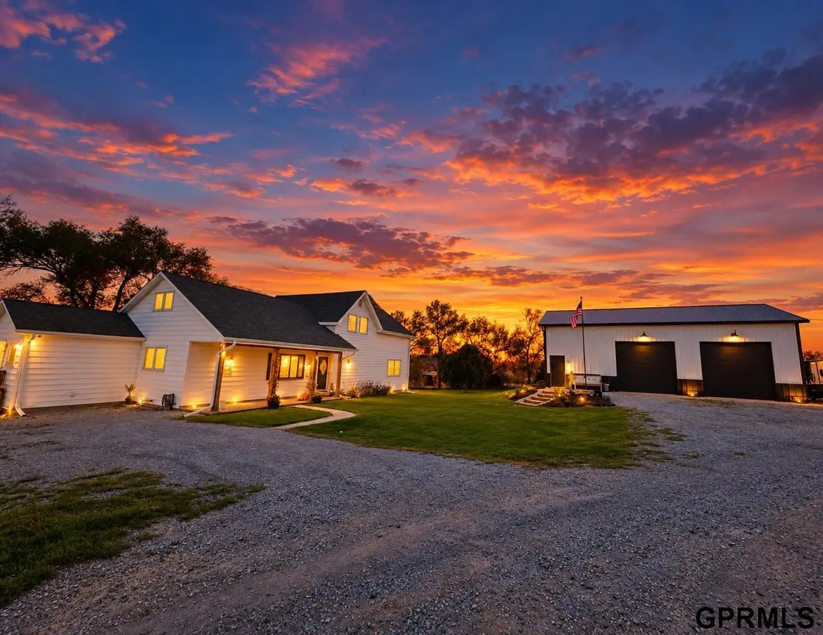 104 Sunburst Drive, Fairbury, NE 68352 - #1