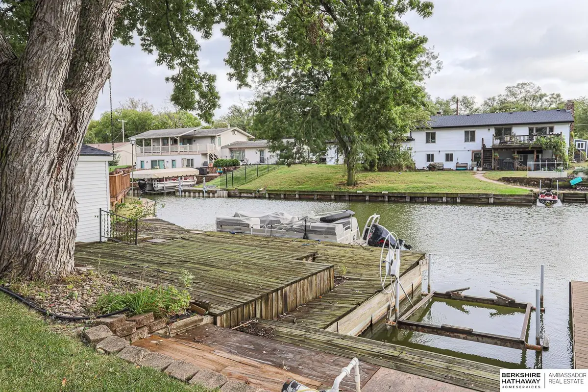 53 Lakewood Villa Street, Council Bluffs, IA 51501 - #1