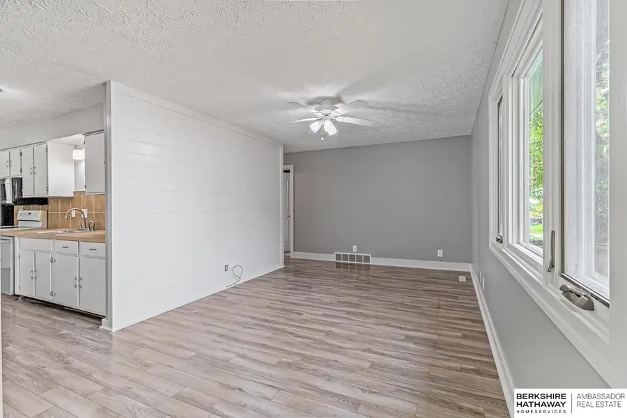 510 N Park Drive, Gretna, NE 68028 - #2