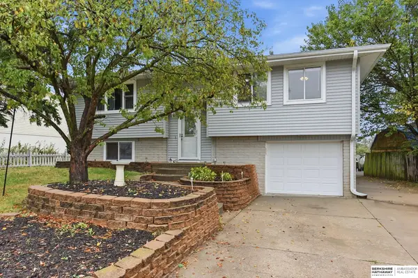 3803 N 212th Street, Omaha, NE 68022