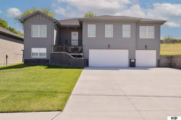 513 13th Avenue, Plattsmouth, NE 68048