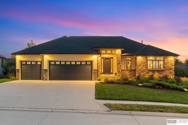 12450 S 79th Avenue, Papillion, NE 68046