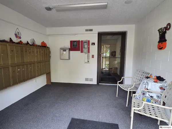 5801 Enterprise Drive #C7, Lincoln, NE 68521