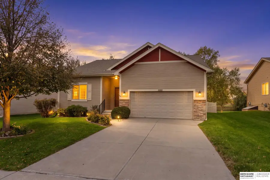 11802 S 211th Street, Gretna, NE 68028 - #2
