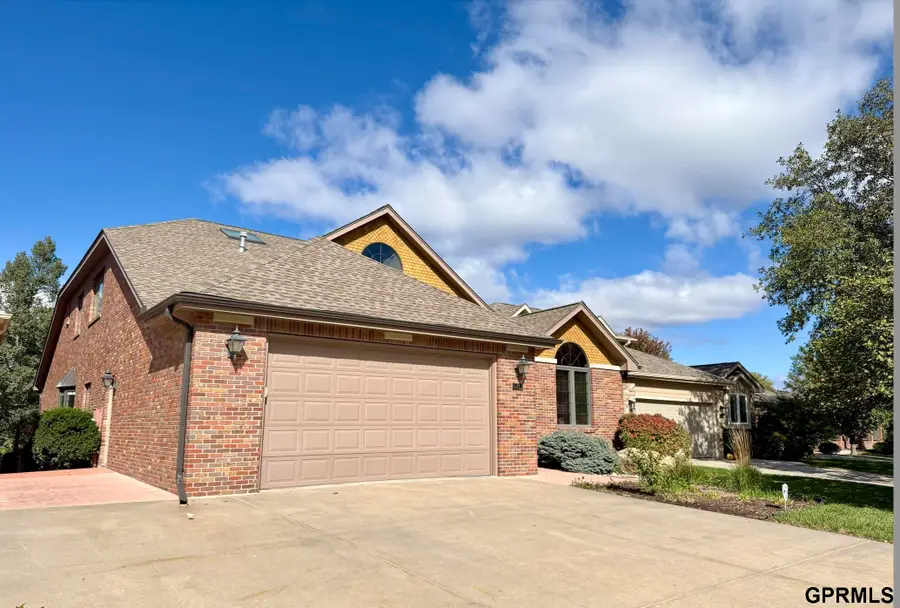 6412 Chesterfield Court, Lincoln, NE 68510 - #3