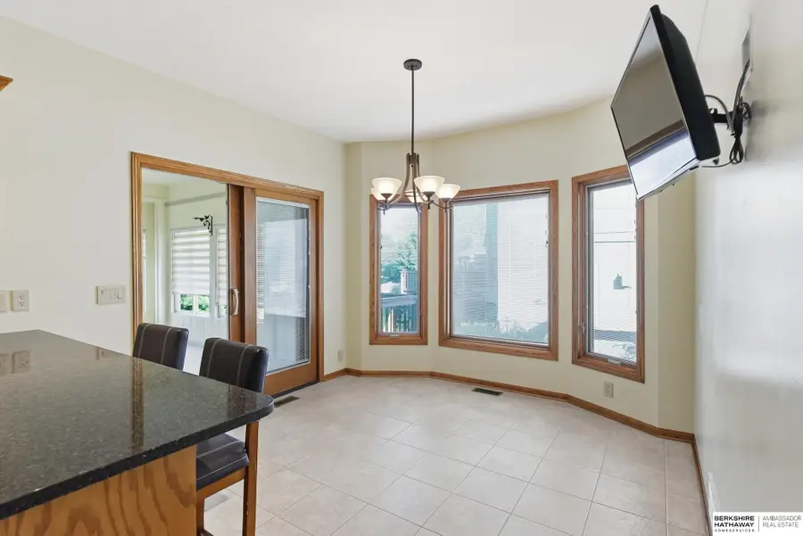8010 S 93rd Street, La Vista, NE 68128 - #3