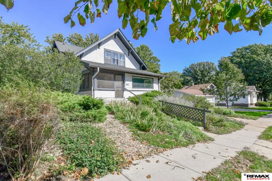 2810 Cable Avenue, Lincoln, NE 68502 - #2