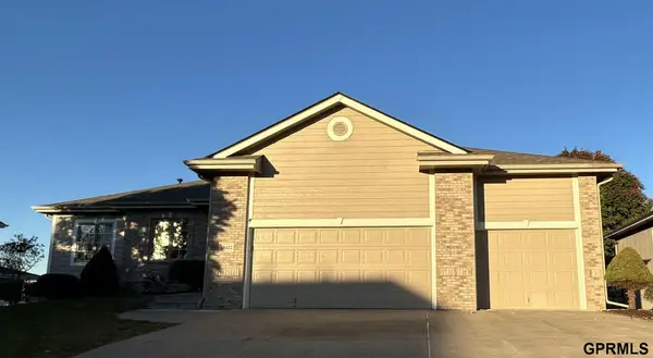 18422 D Street, Omaha, NE 68130