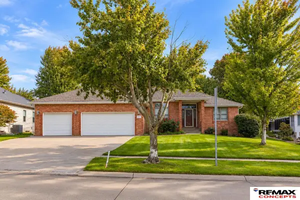 3310 S 79 Street, Lincoln, NE 68506