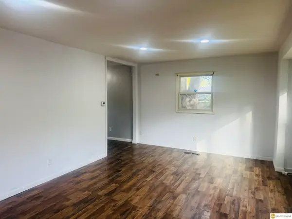 1818 Mayfield Avenue, Omaha, NE 68104