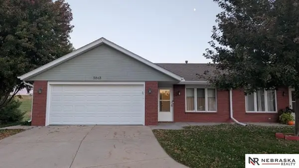 5843 Woodridge Court #10, Lincoln, NE 68506