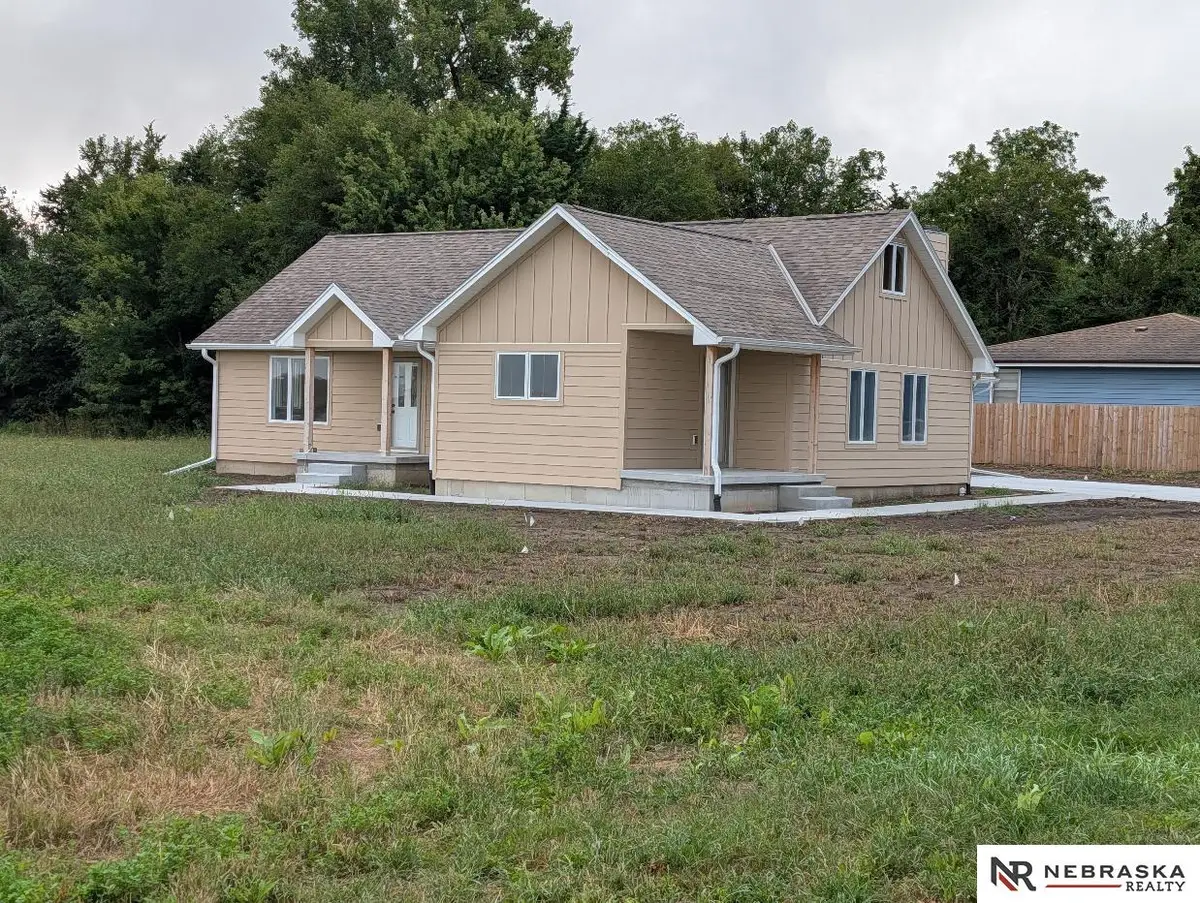 310 N King Street, Cedar Bluffs, NE 68015 - #1