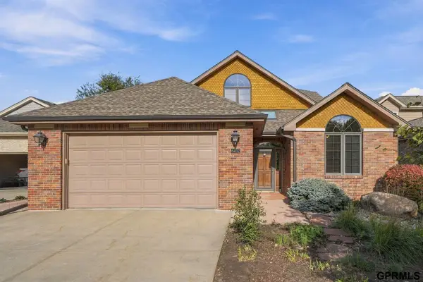 6412 Chesterfield Court, Lincoln, NE 68510
