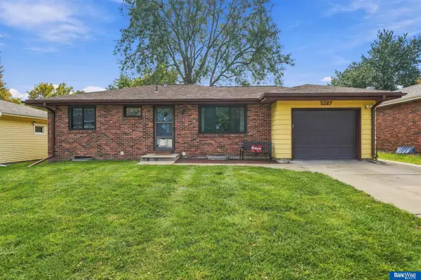 5227 Pawnee Street, Lincoln, NE 68506
