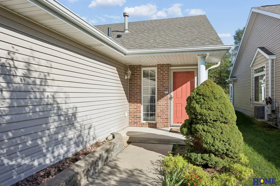 6104 Windhaven Drive, Lincoln, NE 68512 - #2