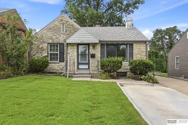 6177 Hickory Street, Omaha, NE 68106