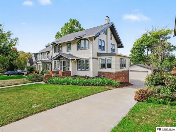 628 S 57 Street, Omaha, NE 68106