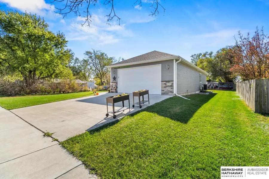 627 E 5th Street, Greenwood, NE 68366 - #3