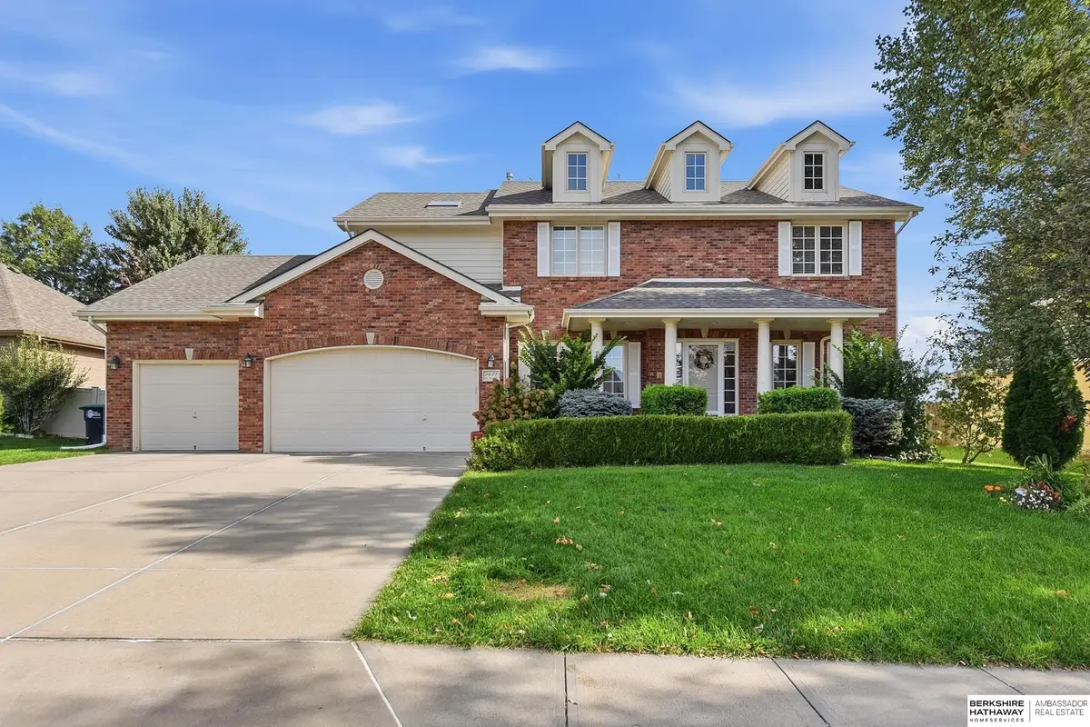 5627 N 160 Avenue, Omaha, NE 68116 - #1