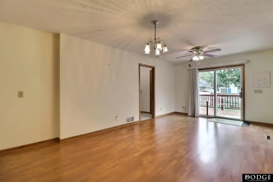325 E 11th Street, Fremont, NE 68025 - #3