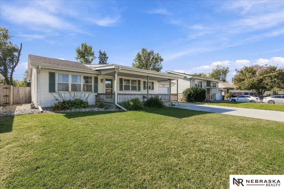 209 Michael Drive, Gretna, NE 68028 - #1