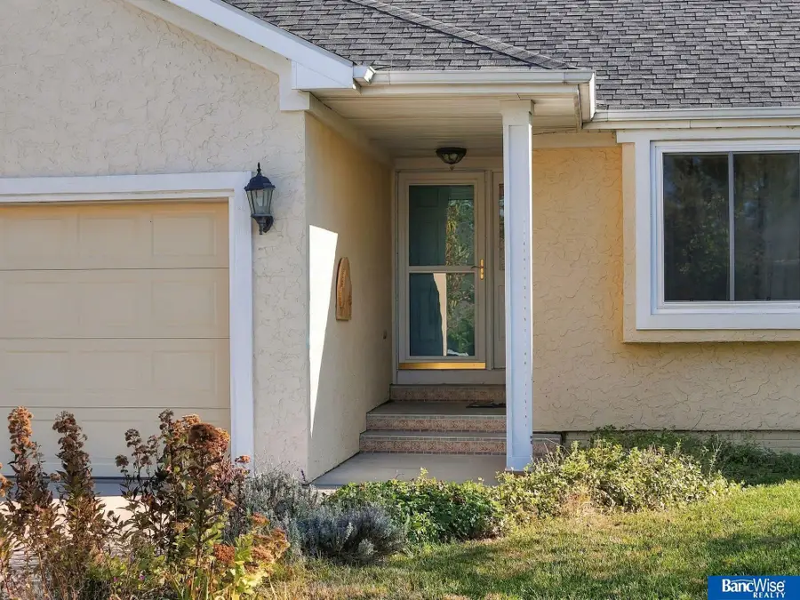 6432 Blackstone Road, Lincoln, NE 68526 - #3