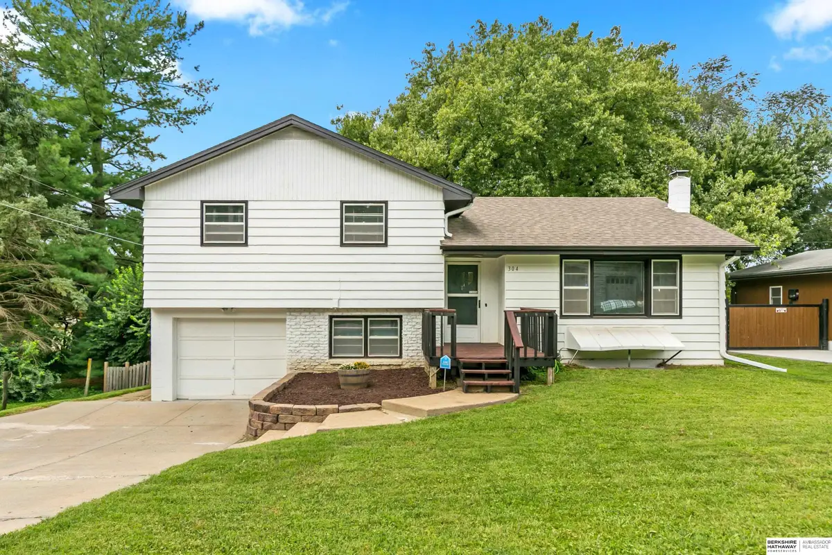 304 Payne Avenue, Bellevue, NE 68005 - #1
