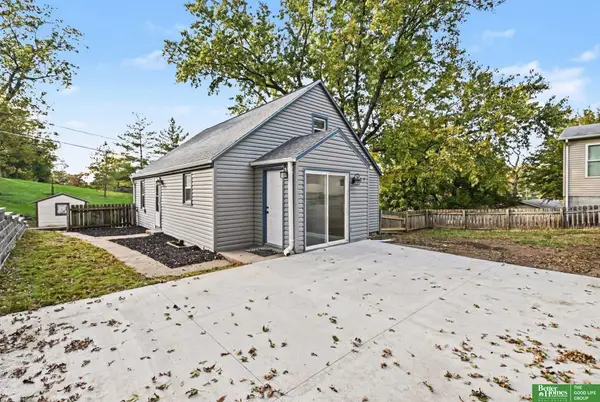 517 Elm Street, Louisville, NE 68037