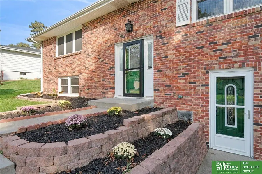 2023 N 104 Circle, Omaha, NE 68134 - #3