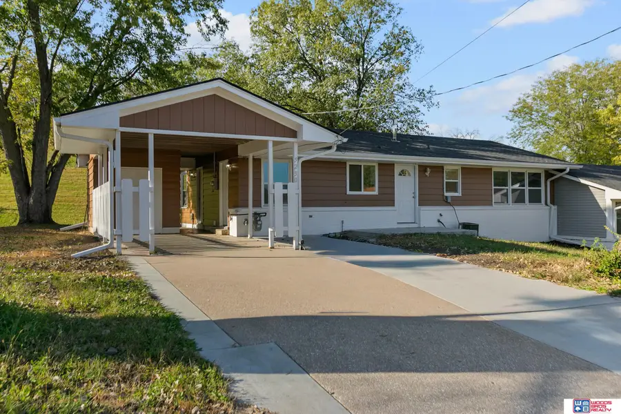 5230 W Benton Street, Lincoln, NE 68524 - #3