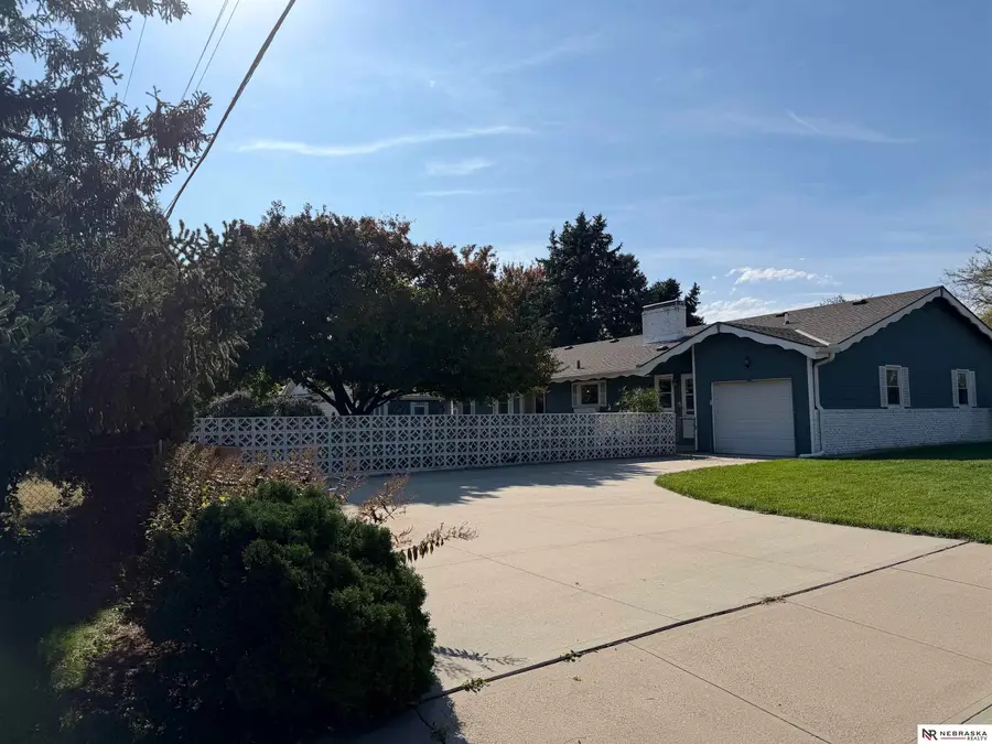 12605 Cryer Avenue, Omaha, NE 68144 - #2
