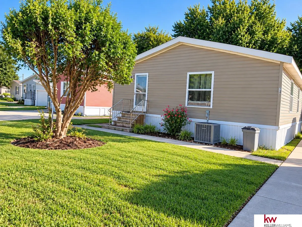 34 Sara Drive, Hastings, NE 68901 - #1