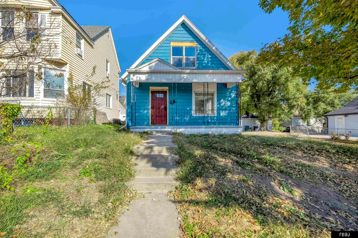 2110 J Street, Omaha, NE 68107 - #1