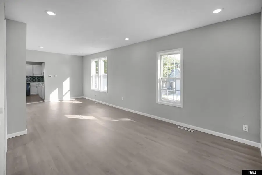 2110 J Street, Omaha, NE 68107 - #3