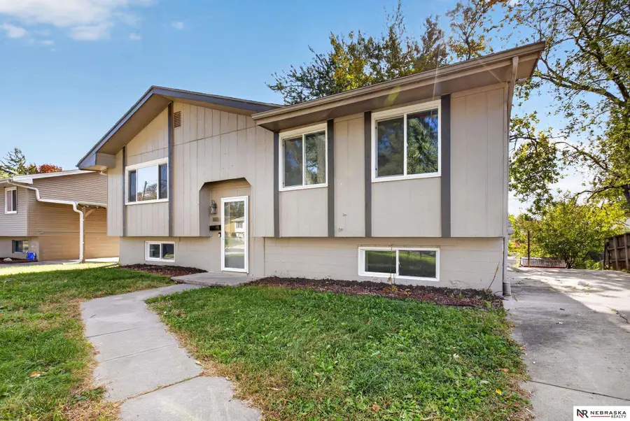 7611 Teal Street, La Vista, NE 68128 - #3