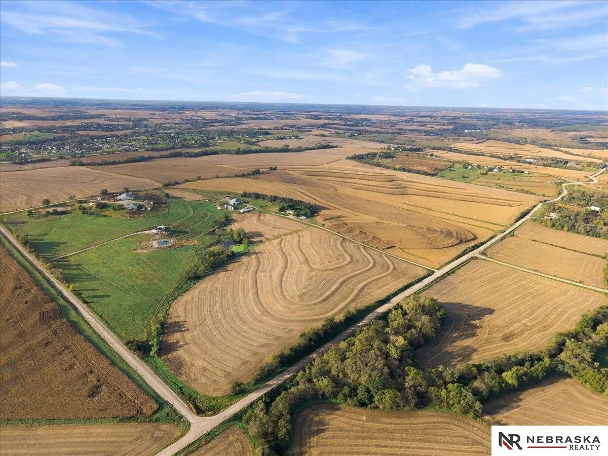 18315 Dutch Hall Road, Bennington, NE 68007 - #1