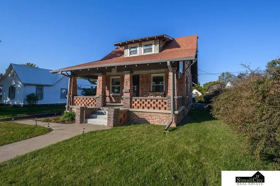 635 N Commercial Avenue, Superior, NE 68978 - #3