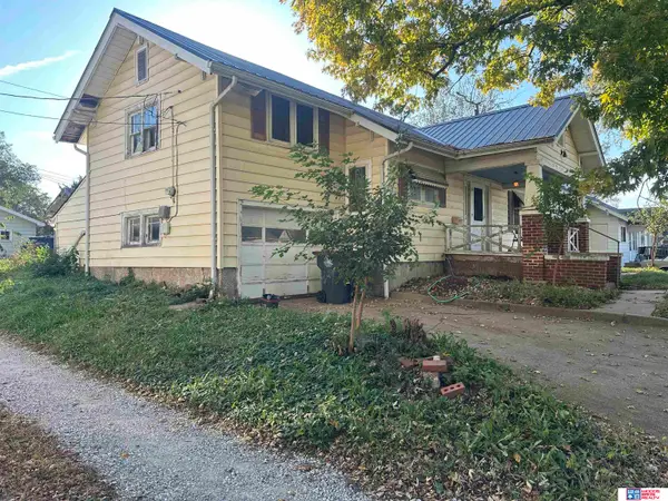 210 N 9th Street, Beatrice, NE 68310