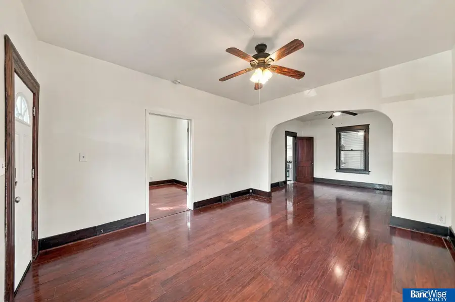 923 S 24th Street, Lincoln, NE 68510 - #3