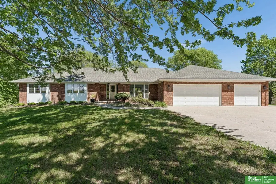 21900 W Angus Road, Gretna, NE 68028 - #2