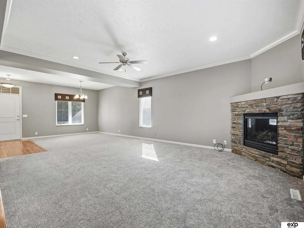 1510 S 196th Avenue, Omaha, NE 68130 - #1