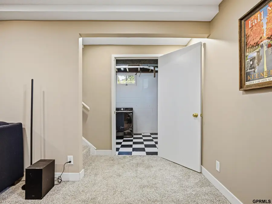 6622 Lafayette Avenue, Omaha, NE 68132 - #3