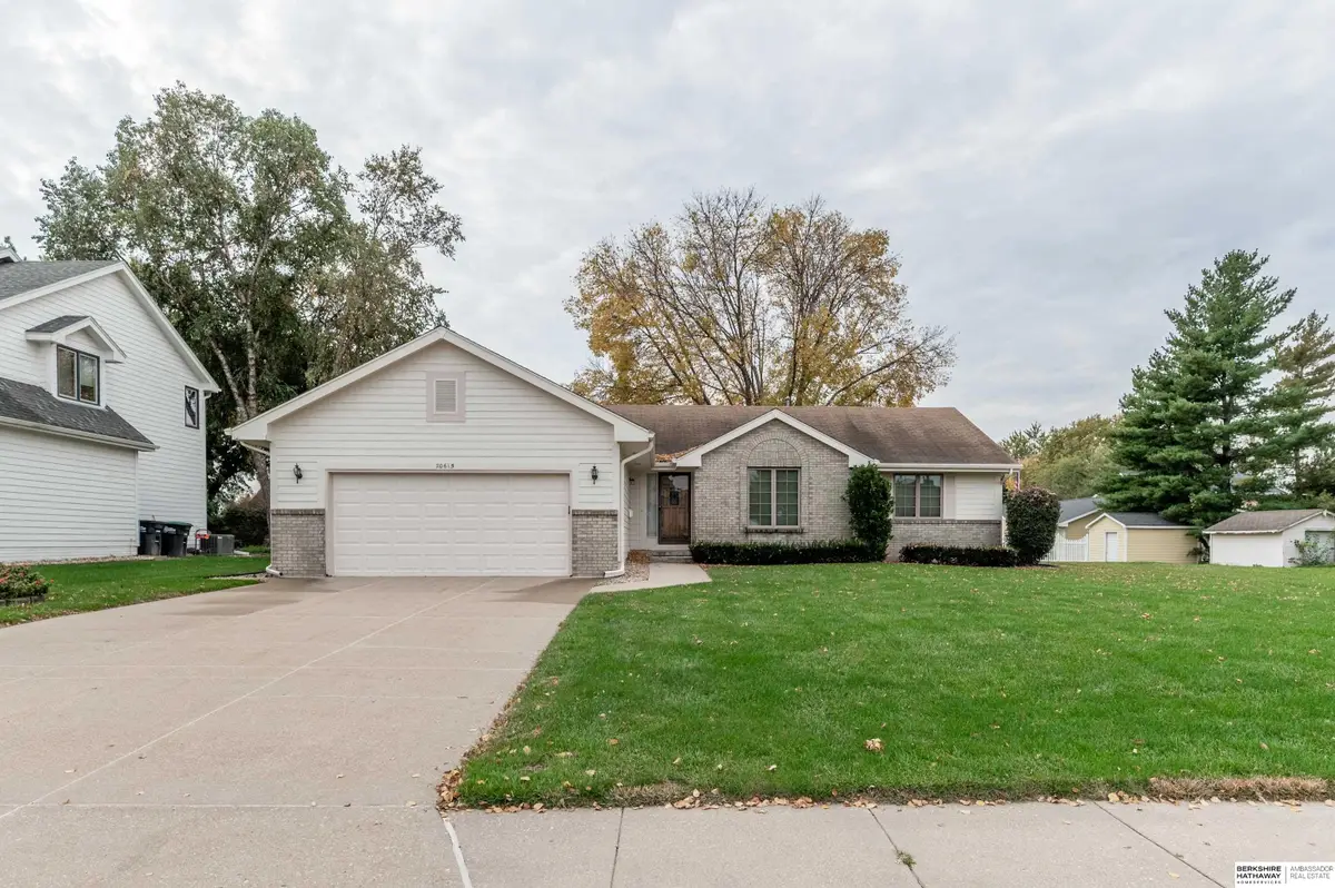 20615 Laramie Road, Omaha, NE 68022 - #1