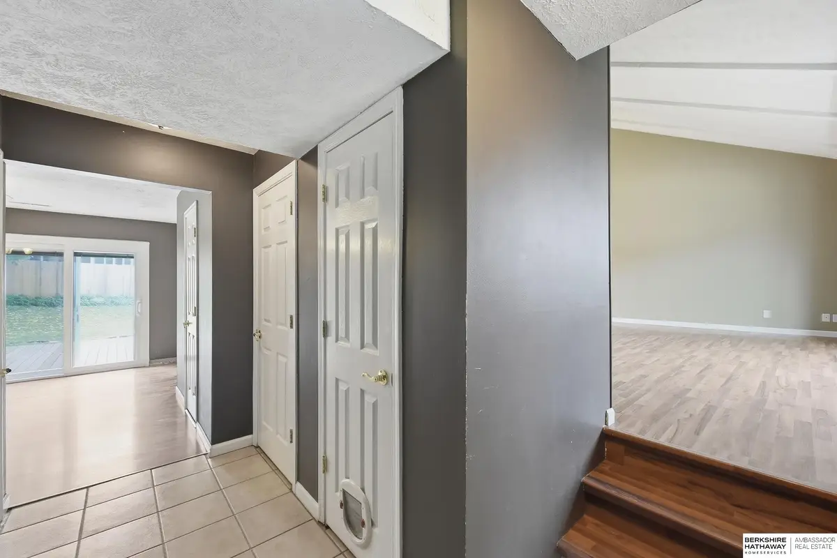 833 Arlene Avenue, Papillion, NE 68046 - #1