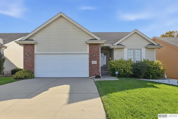 8201 S 107th Street, La Vista, NE 68128